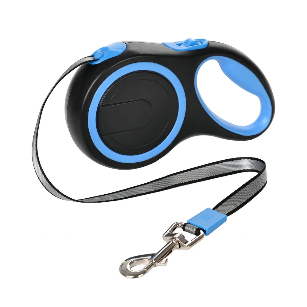 Laisse à enrouleur pour grand chien, noir et bleu, sangle déroulée, sur fond blanc