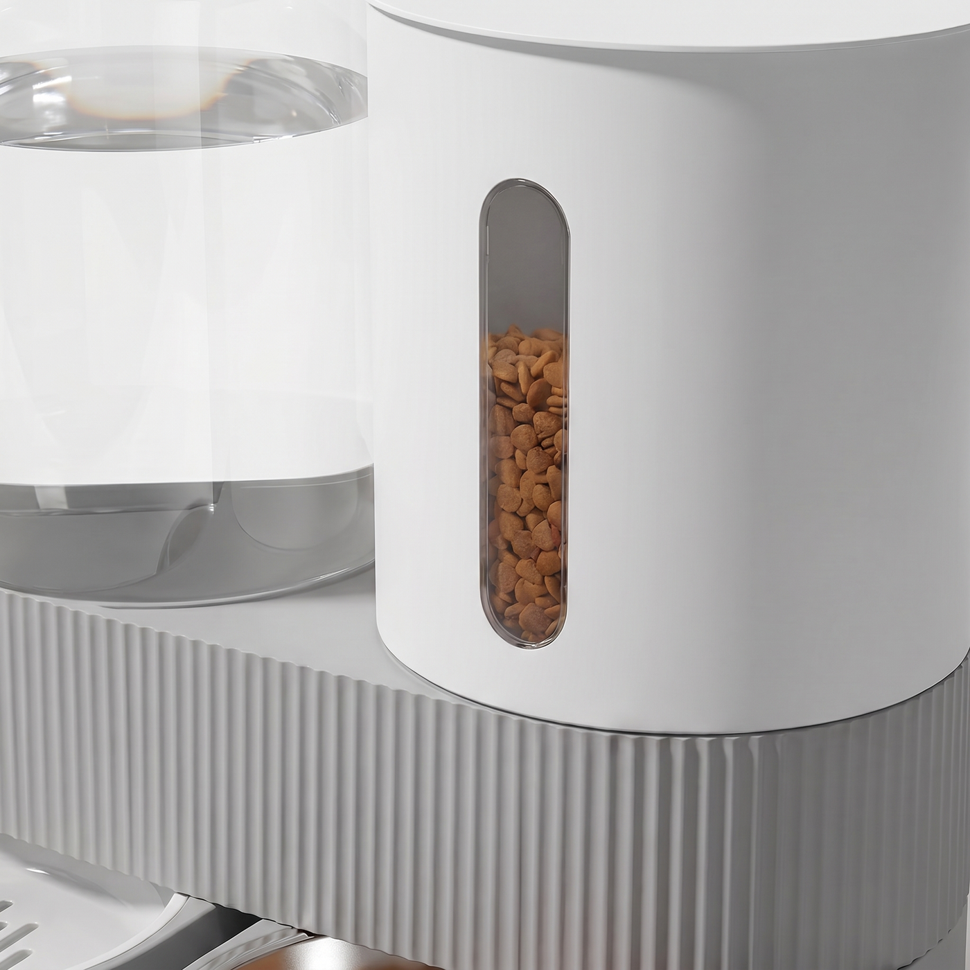 Distributeur croquettes + eau 2-en-1
