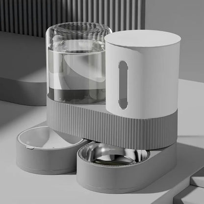 Distributeur croquettes et eau pour chat et chien