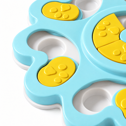Détail des volets coulissants jaunes du puzzle à friandises Douce Patte