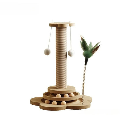 Tour de jeu Oscar pour chaton : poteau en sisal, circuit de balles, pompons et plume, sur fond blanc